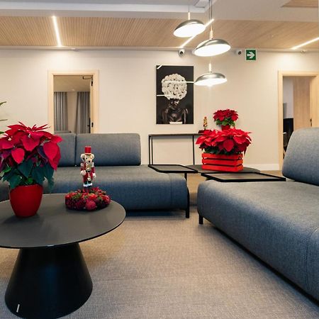 Dorm4You Arena 2 Valensiya Dış mekan fotoğraf