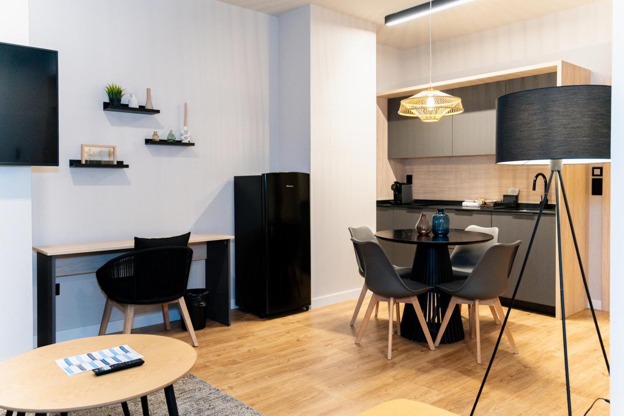 Dorm4You Arena 2 Valensiya Dış mekan fotoğraf