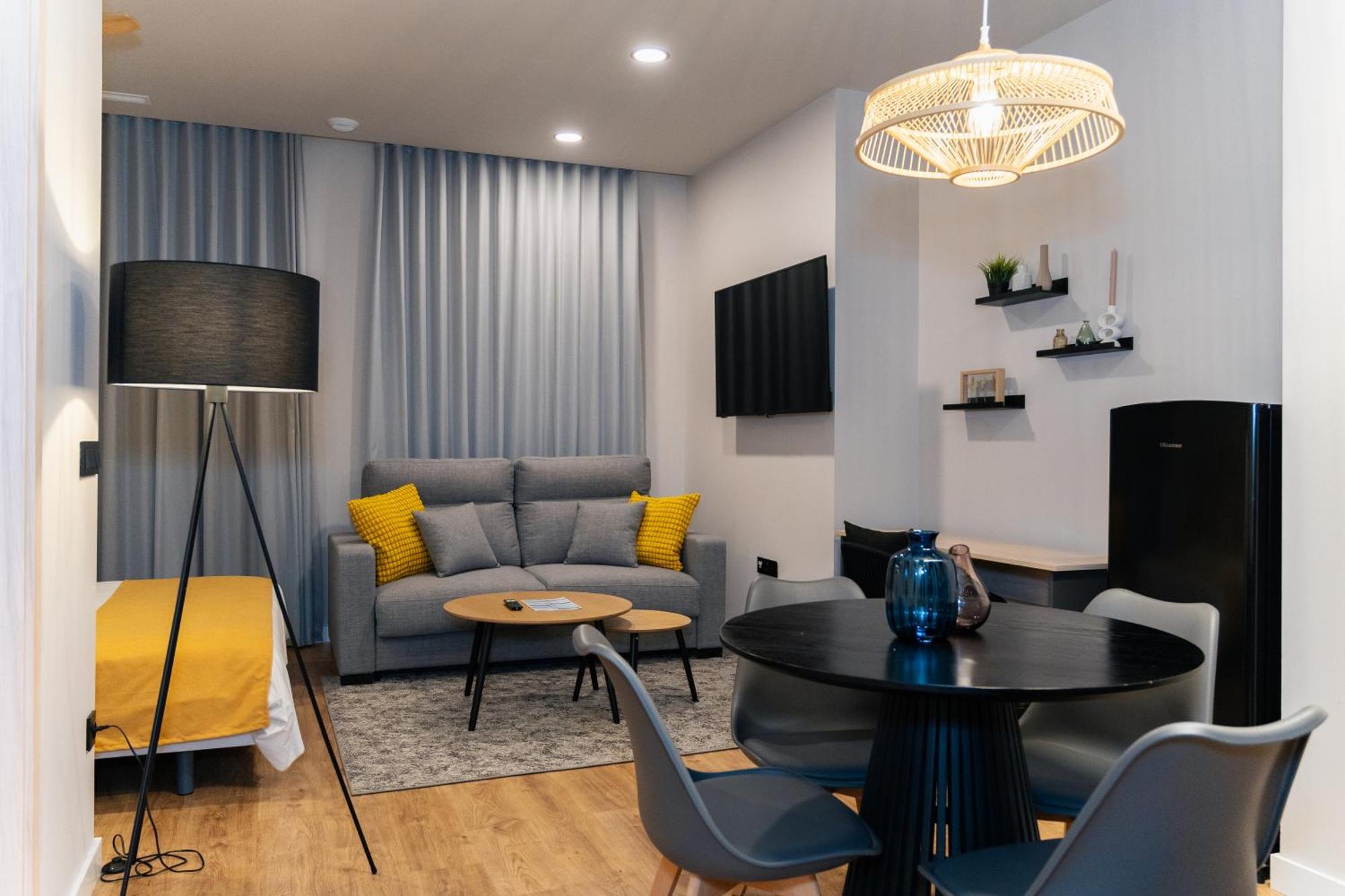 Dorm4You Arena 2 Valensiya Dış mekan fotoğraf