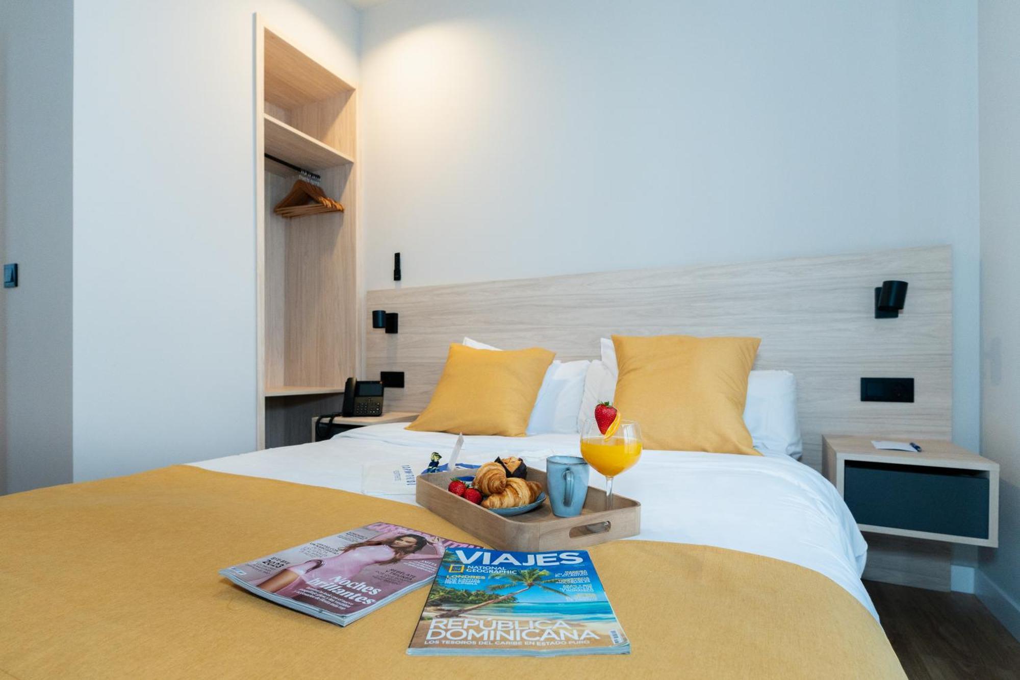 Dorm4You Arena 2 Valensiya Dış mekan fotoğraf
