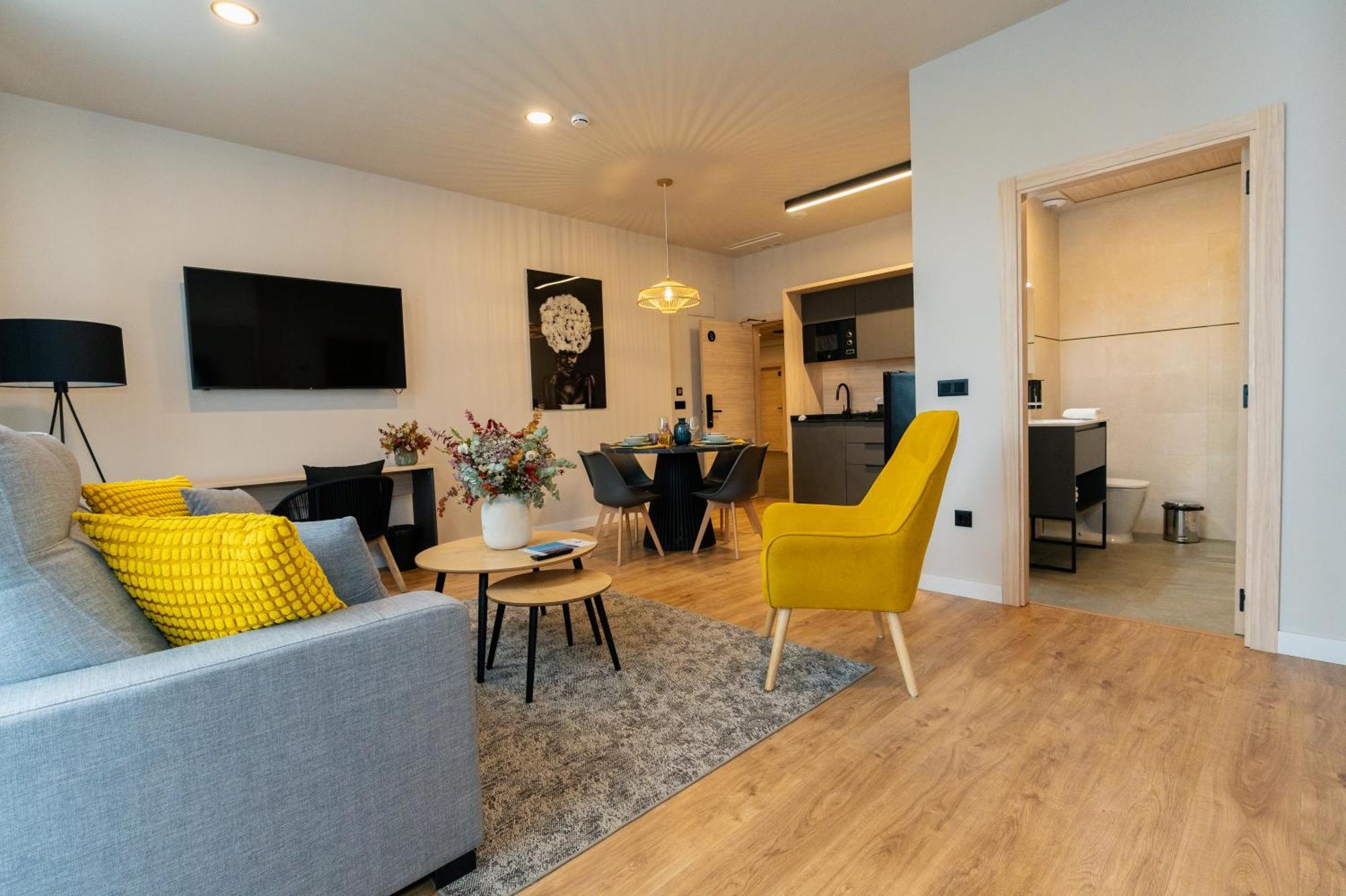 Dorm4You Arena 2 Valensiya Dış mekan fotoğraf