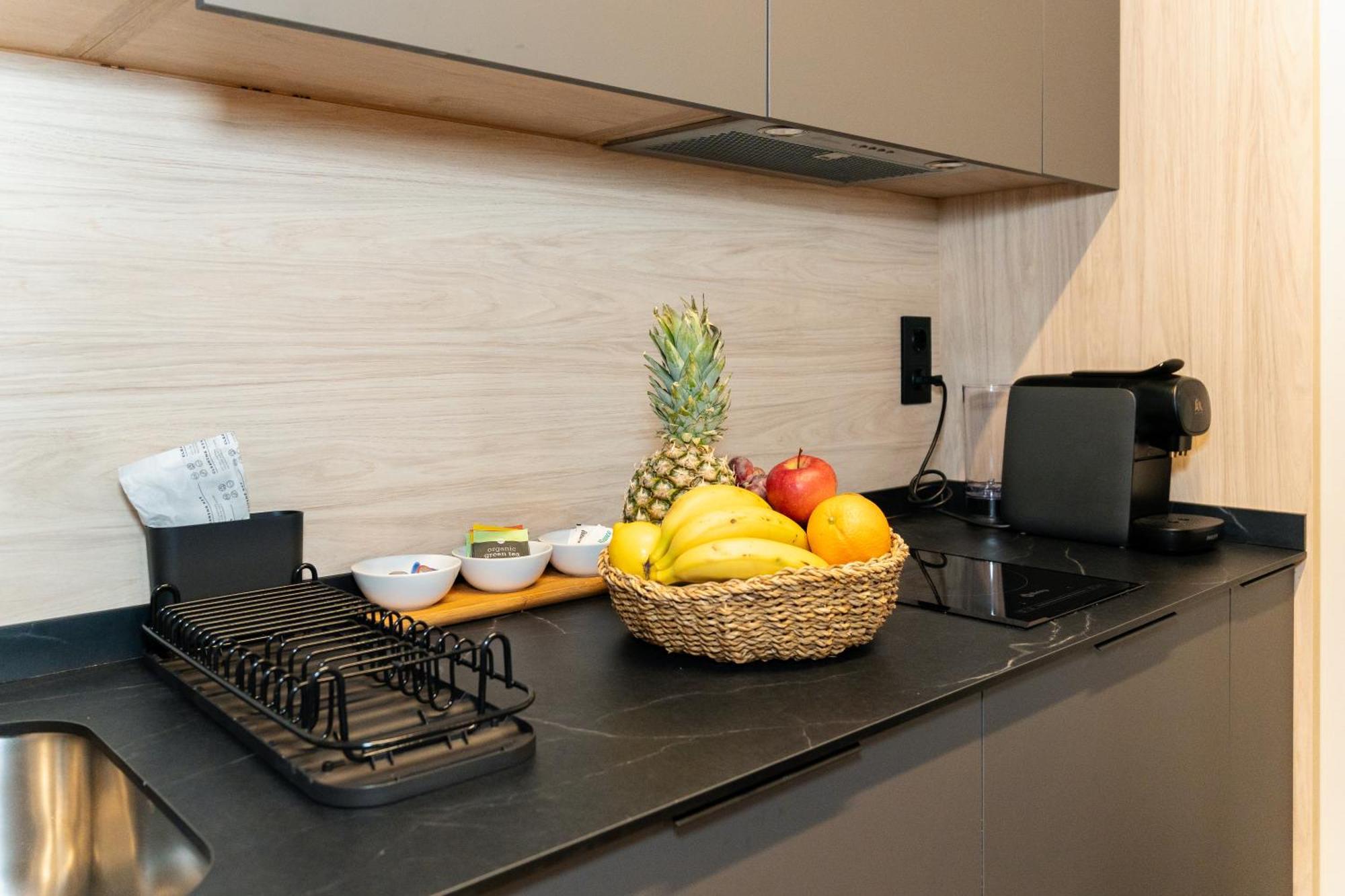 Dorm4You Arena 2 Valensiya Dış mekan fotoğraf
